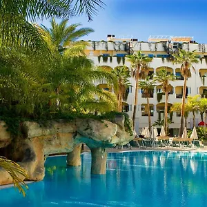 Guadalpin Residences Lägenhet
